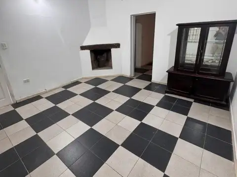 Casa 6 ambientes con 3 baños