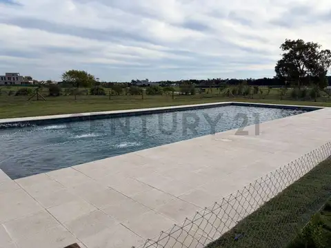 Lote en venta en Saint Thomas Chico.