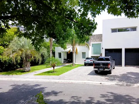 Altos de la Horqueta 22