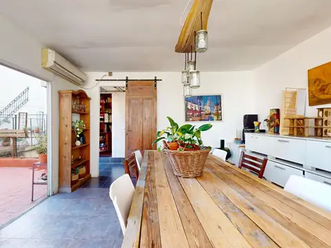 Depto Tipo Casa en Venta de 5 ambientes