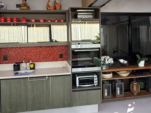Departamento en Venta de 6 ambientes
