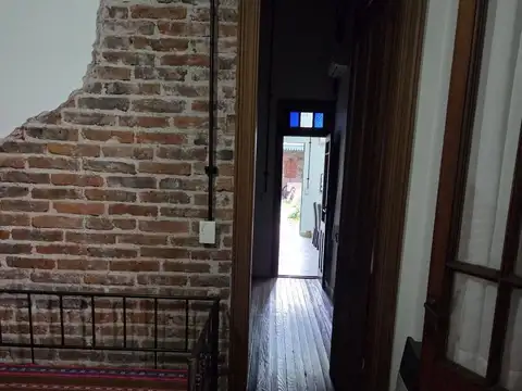 Casa en Alquiler en Valentin Alsina, $ 1.700.000
