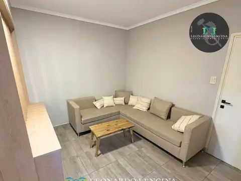 Falucho 2300, Piso 4
