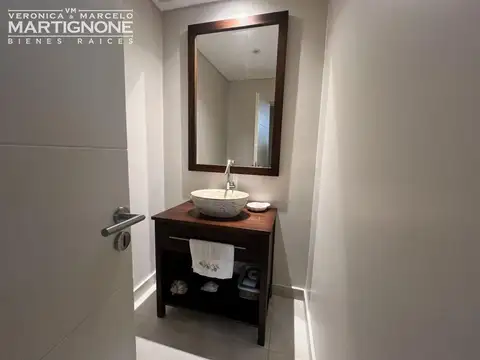 Casa moderna en La Escondida Club de Campo Manzanares Pilar