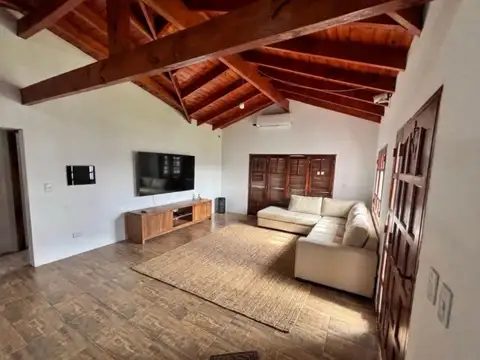 Casa en Venta en Barrio el Cazador, USD 126.000