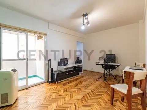 DEPTO EN VENTA 2 AMB C/ BALCON CERRADO - ALMAGRO