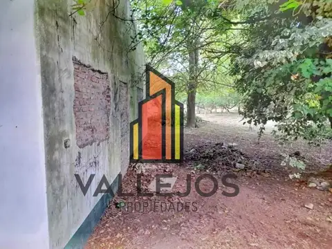 Casa en Venta con 5 cocheras