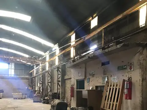 Galpon en Venta 18  mts Frente