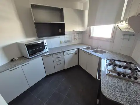 Departamento 4 ambientes con 2 baños