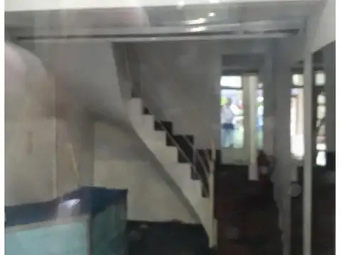 E Echeverria 2500