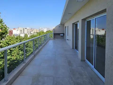 Departamento 3 amb. A ESTRENAR con balcón corrido enorme, muy luminoso, excelente vista