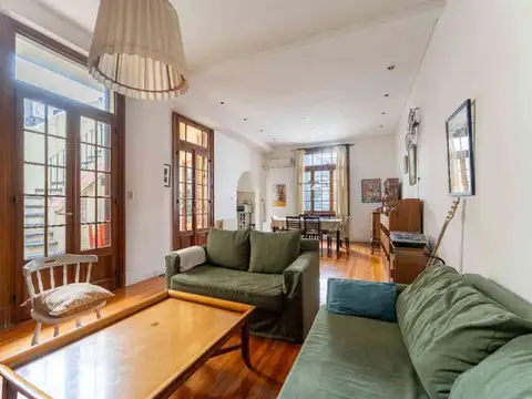 Depto Tipo Casa en Venta de 4 ambientes