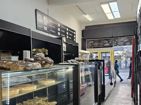 Avenida 8 de Octubre 3900