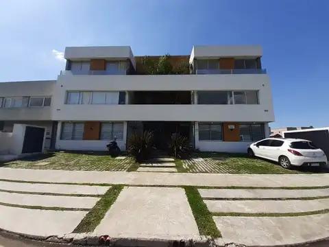 EN VENTA DEPARTAMENTO 2 AMBIENTES EN PARQUE LINEAL