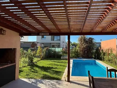 Casa en Venta en Sourigues, USD 195.000