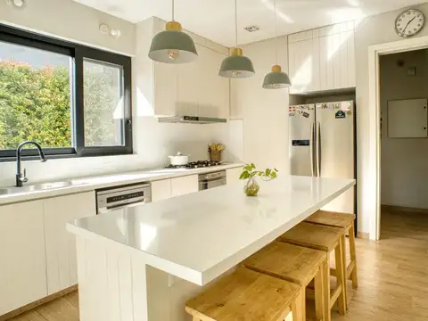 Venta Nordelta Carpinchos | Casa Moderna Siegrist 4 Dormitorios | Vista arroyo | Orientacion Norte
