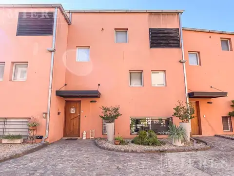 Depto Tipo Casa en Alquiler Temporal de 3 ambientes