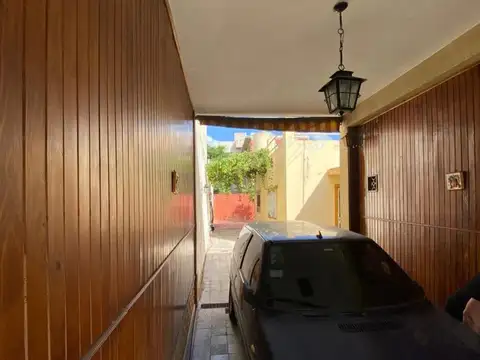 EN VENTA CASA EN VILLA BOSCH A REMODELAR EN EXCELENTE UBICACIÓN - FICHA 10278
