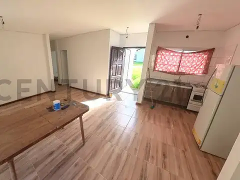 Casa + 2 Departamentos Ideal Inversión en Zona Acantilados