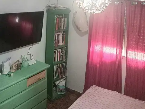 Casa 2 ambientes con 1 baño