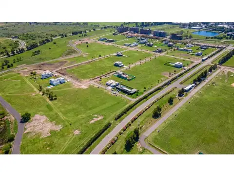 Terreno en Venta 20  mts Frente