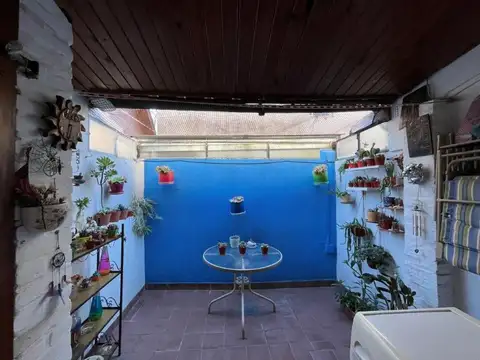 Depto Tipo Casa en Venta 40 años