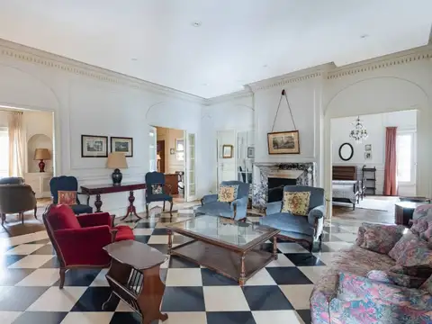 Departamento en Venta de 6 dormitorios