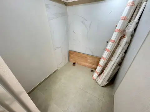 Local en Alquiler en Valentin Alsina, $ 1.500.000