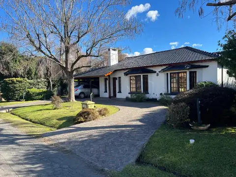 Casa en alquiler Country Banco Provincia