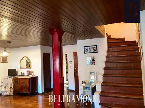 Casa 4 ambientes con 3 baños