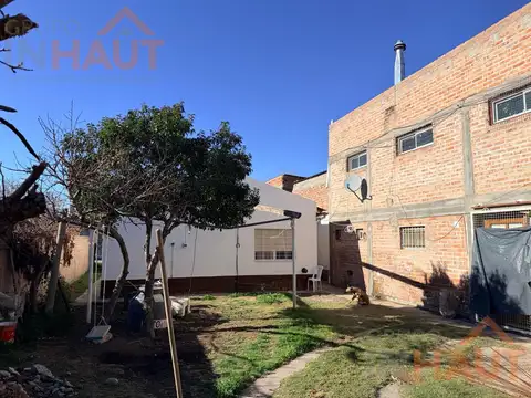 venta de casa 3 habitaciones con quincho y departamento