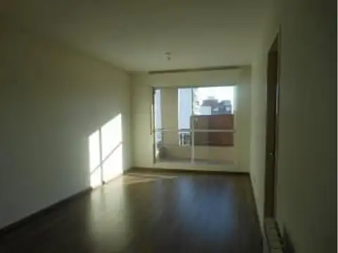 San Juan 700, Piso 10