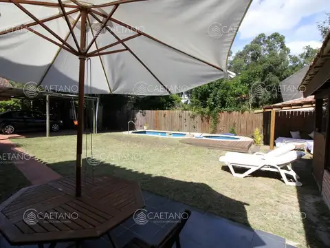 Casa 4 dormitorios con piscina en alquiler, zona mansa, Punta del Este.