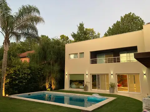 GRAN PROPIEDAD IDEAL VIVIENDA PERMANENTE