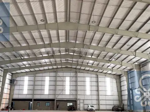 Nave Industrial en Moreno - Parque Industrial - 1.500 m2 - Alquiler