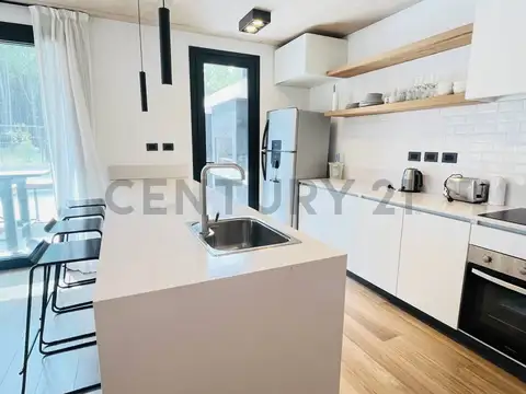 Departamento en Alquiler con 1 cocheras