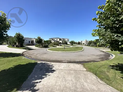 Terreno en Venta 42  mts Fondo