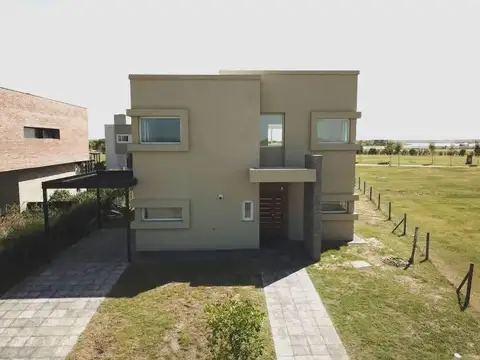 Puertos / Araucarias - A Estrenar: Calidad Constructiva