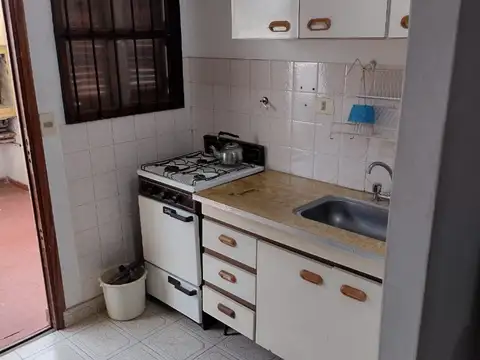 Duplex de 4 ambientes - Todos los servicios