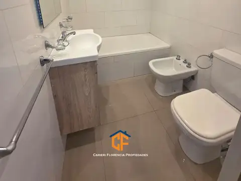 Alquiler De Departamento 2 Ambientes Con Balcón En Centro De San Martin