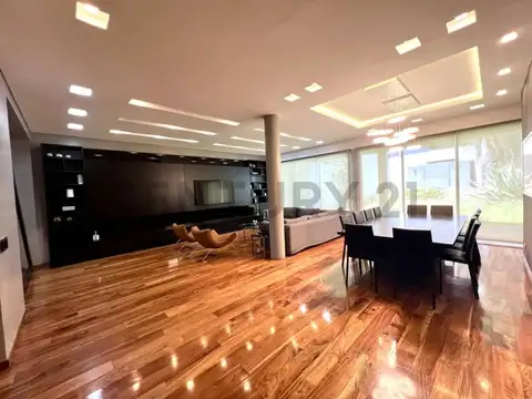 Simbron 3300, Piso 0