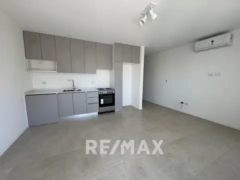 Departamento en Alquiler en Saravi Village, USD 650