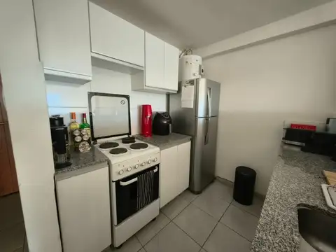 VENTA MONOAMBIENTE VISTA RIO CON COCHERA - CENTRO