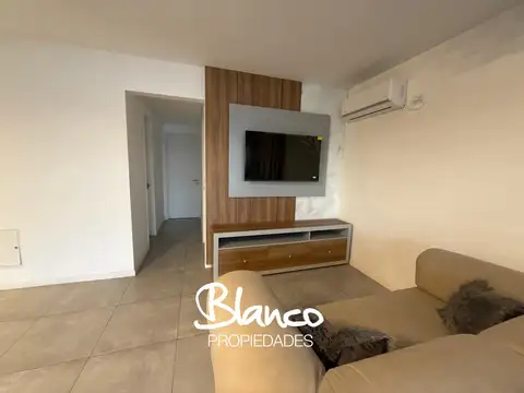 Lagoon Pilar 1100