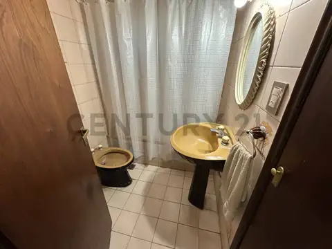 Avenida Colón 7600, Piso 0