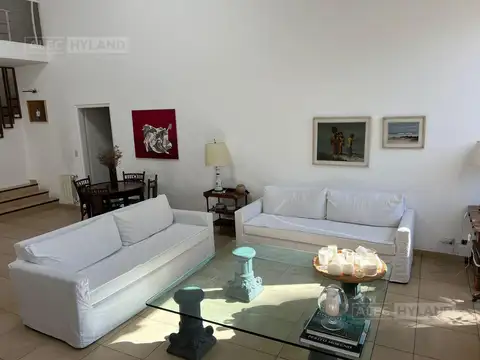 Casa en Alquiler Temporal de 4 dormitorios