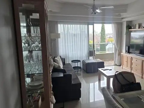 Departamento en Venta en Banfield, USD 220.000