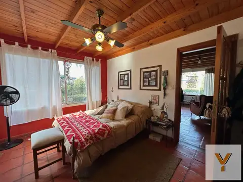 Casa en venta - 2 Dormitorios 2 Baños - 1.330Mts2 - Islas de Tigre