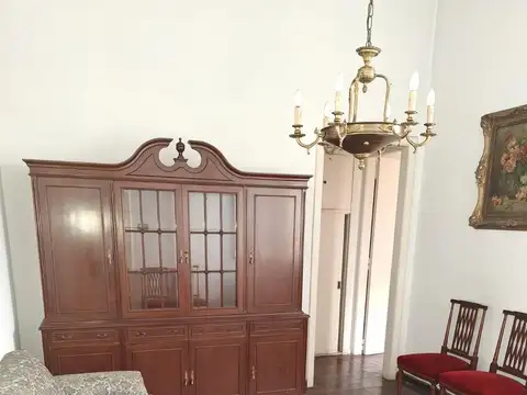 Depto Tipo Casa en Venta 56 años