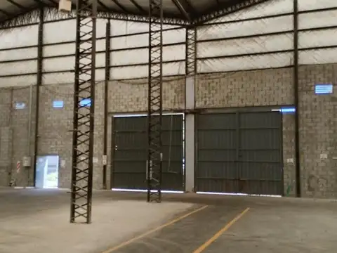 ALQUILER GALPÓN. FRANCISCO ÁLVAREZ